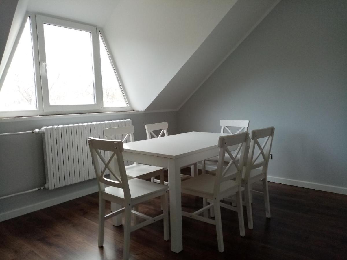 Sara Apartman Paradfuerdo 外观 照片