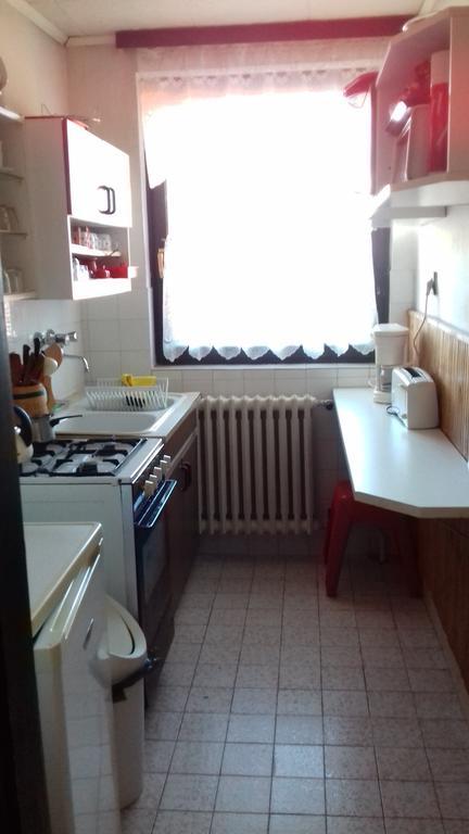 Sara Apartman Paradfuerdo 外观 照片