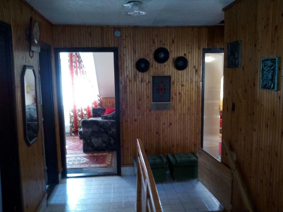 Sara Apartman Paradfuerdo 外观 照片