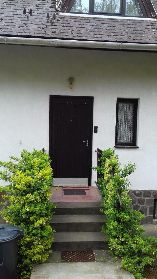 Sara Apartman Paradfuerdo 外观 照片